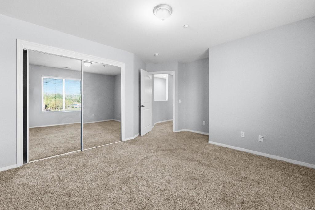 209 Journeys End Vista, CA 92083 - Photo 32 of 55