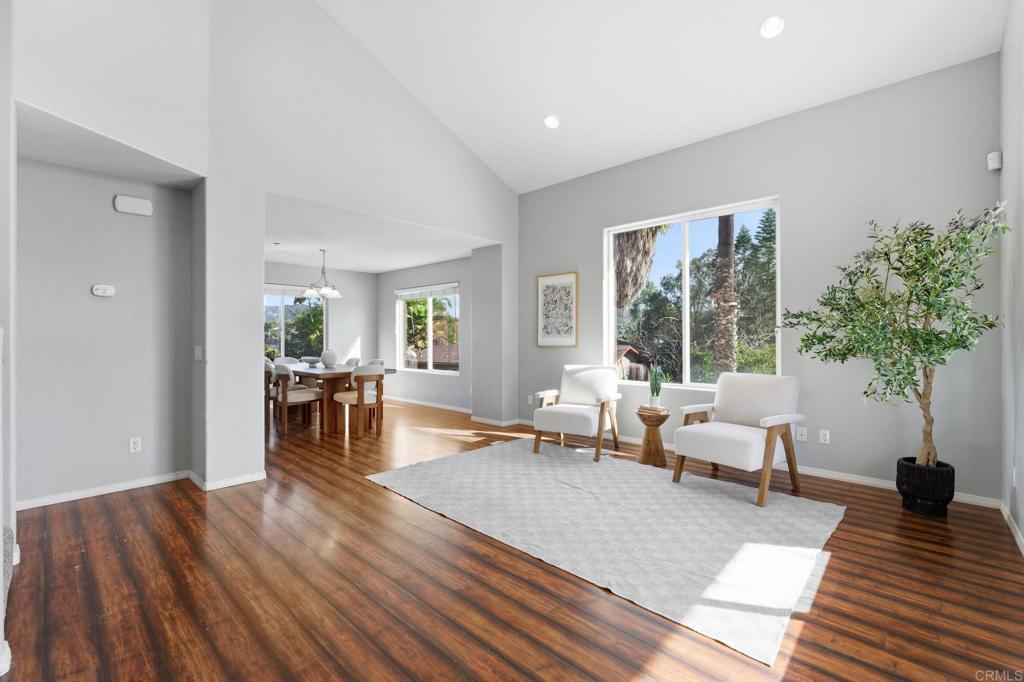 209 Journeys End Vista, CA 92083 - Photo 5 of 55