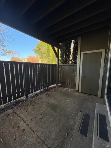 $2,750 | 297 Enterprise Drive, Rohnert Park, CA 94928