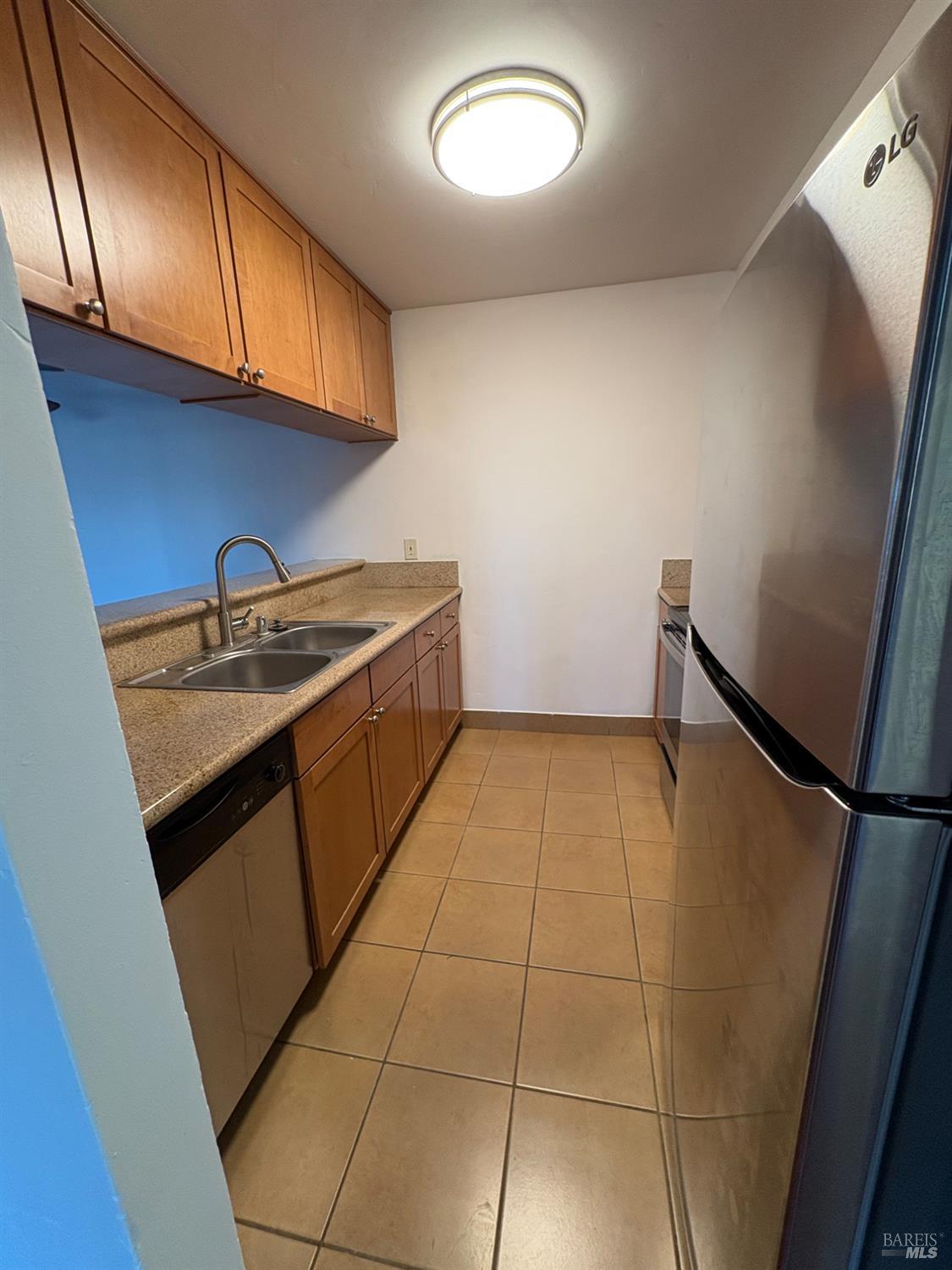 297 Enterprise Drive Rohnert Park, CA 94928 - Photo 3 of 15