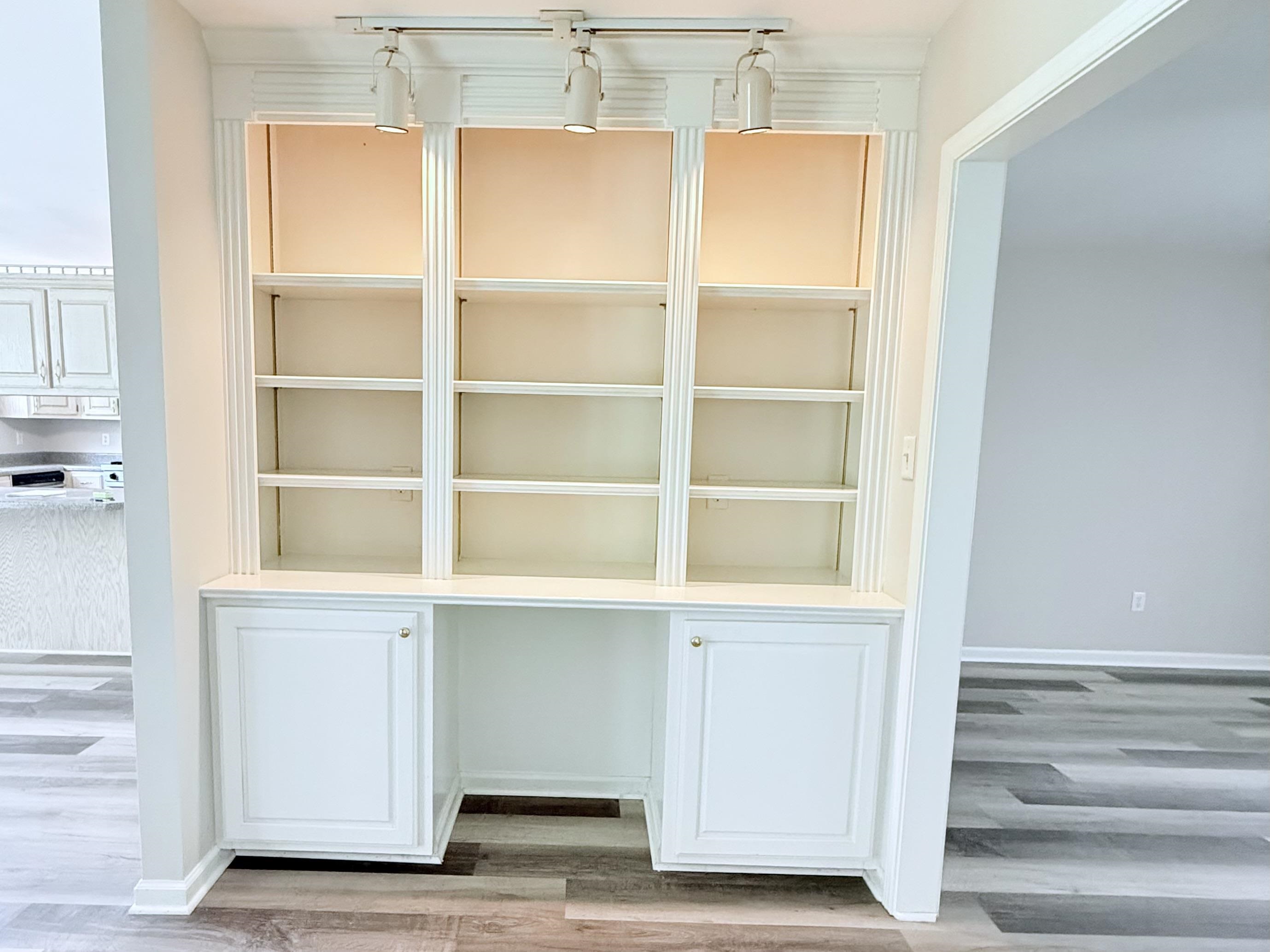 856 Reed Circle Drummonds, TN 38023 - Photo 8 of 24 a view of an empty room with a window