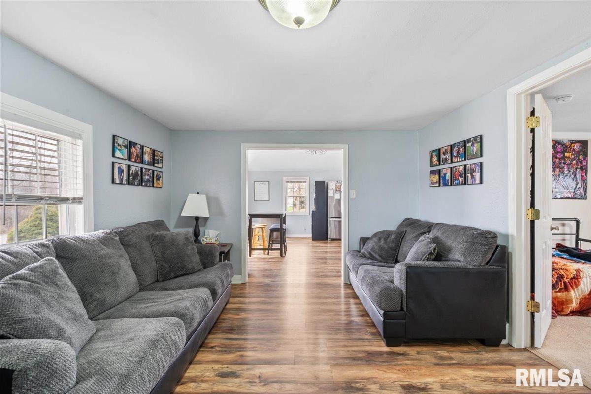 692 Hillcrest Road Milan, IL 61264 - Photo 14 of 47 Gallery Image 14