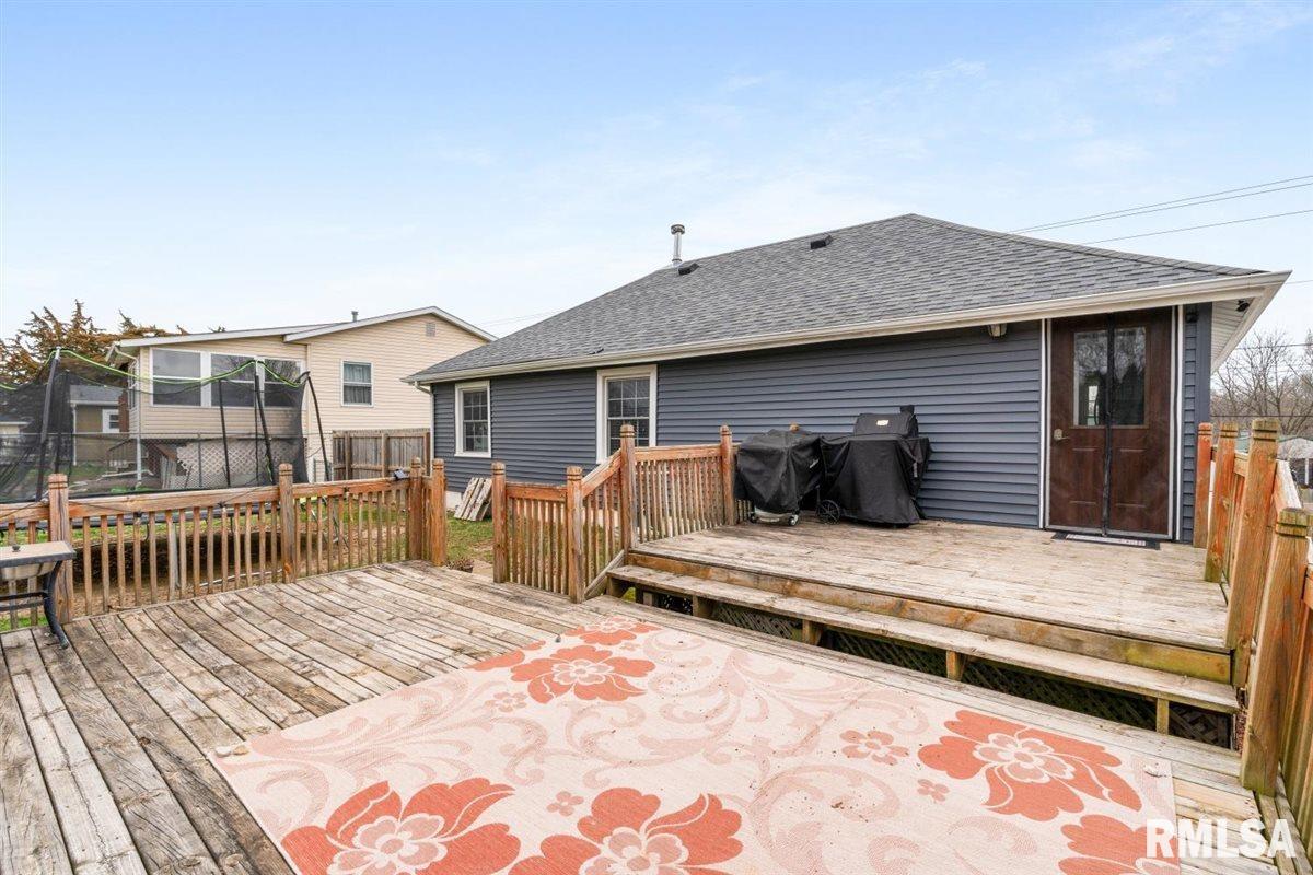 692 Hillcrest Road Milan, IL 61264 - Photo 7 of 47 Gallery Image 7