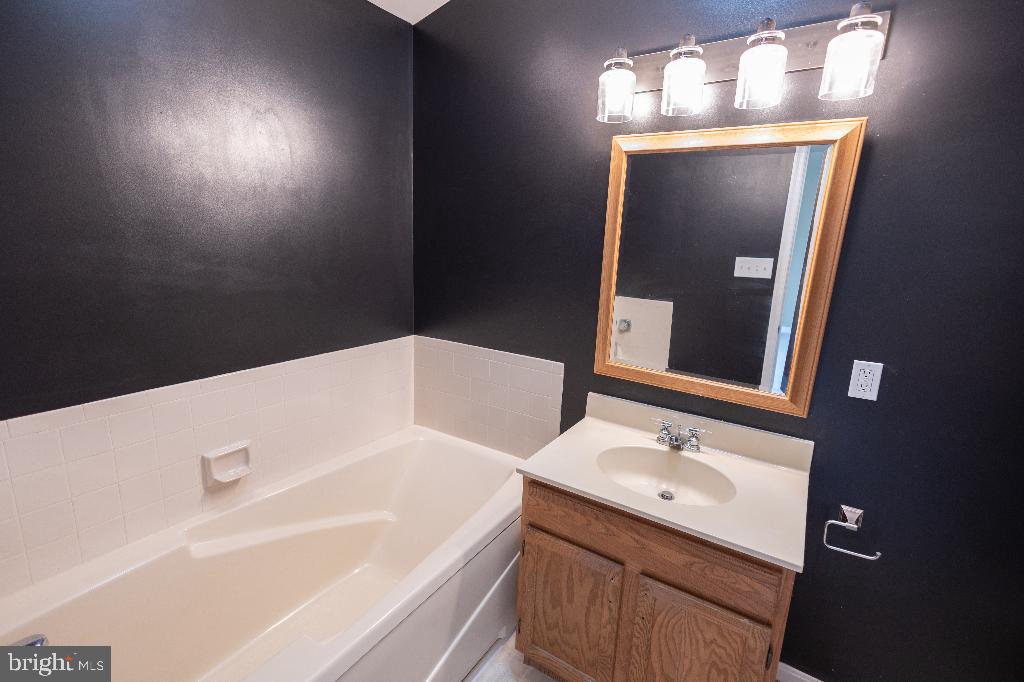 2247 Wetherburne Way Frederick, MD 21702 - Photo 11 of 21 Gallery Image 11