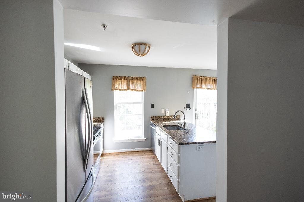 2247 Wetherburne Way Frederick, MD 21702 - Photo 3 of 21 Gallery Image 3