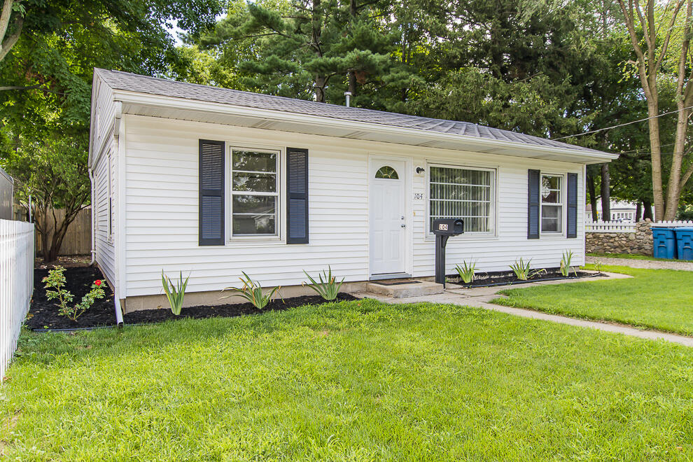 104 North Williams Street Decatur, MI 49045 - Photo 21 of 25 RN5_0565 (2)