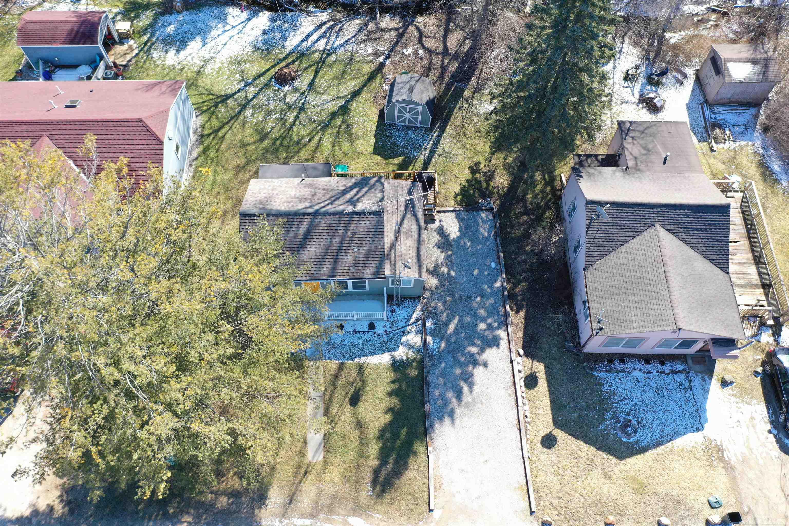 7272 Shoreward Road Lexington, MI 48450 - Photo 3 of 27