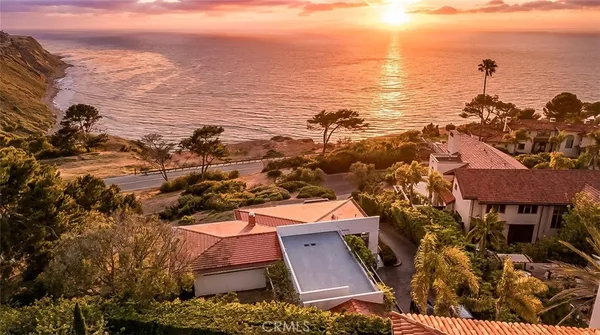 $4,395,000 | 1400 Vía Montemar, Palos Verdes Estates, CA 90274