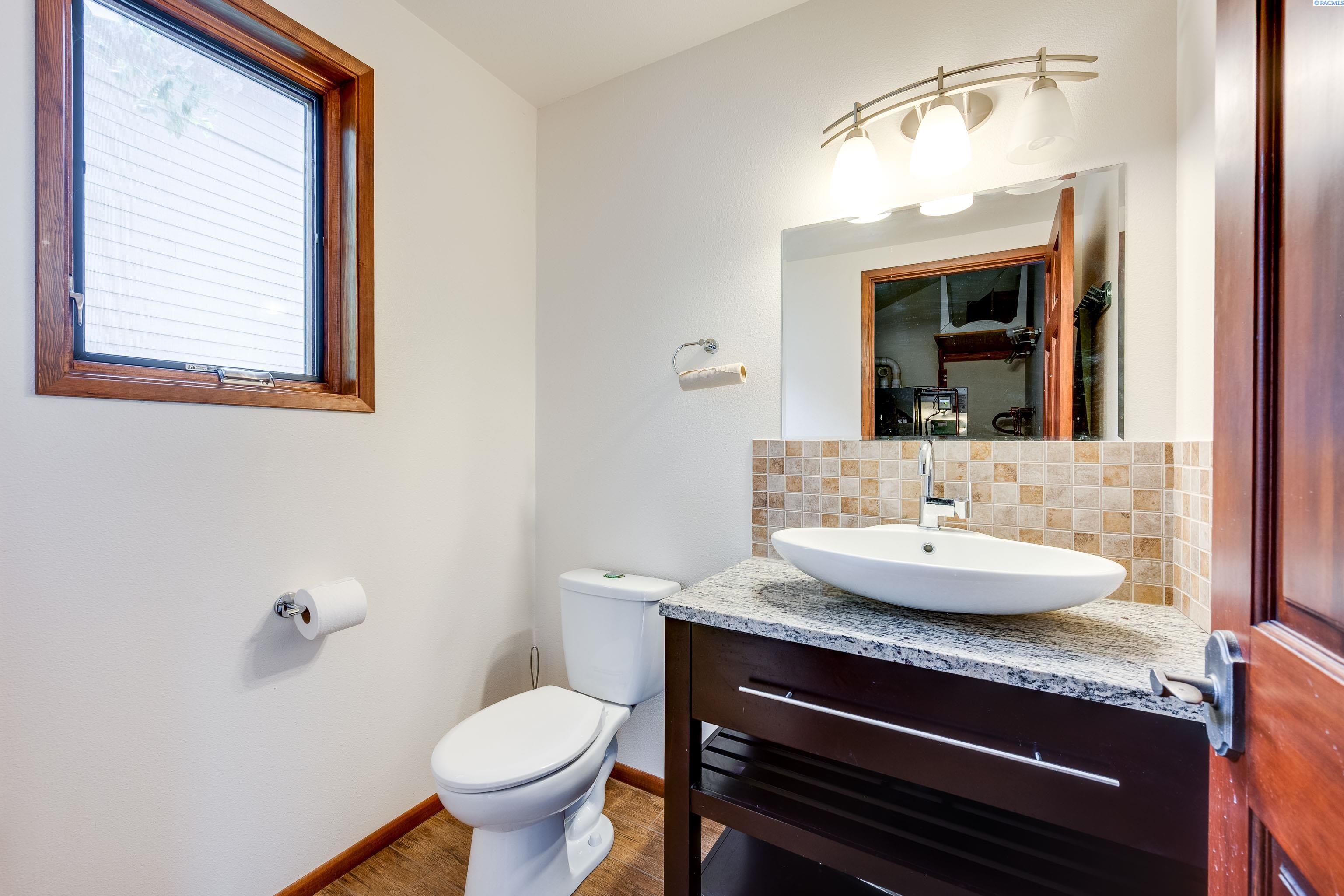 1007 Southeast Glen Echo Road Pullman, WA 99163 - Photo 21 of 38 Gallery Image 21
