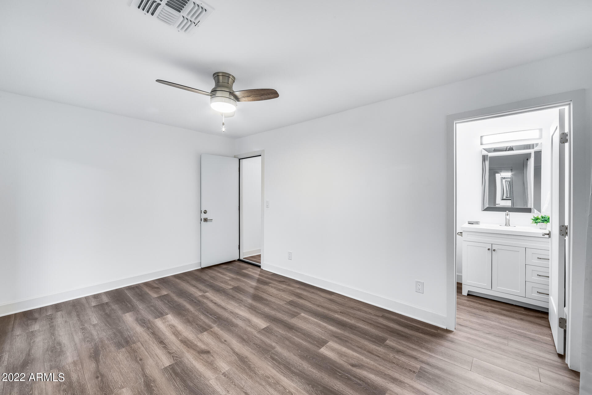 3005 East Cochise Road Phoenix, AZ 85028 - Photo 31 of 59 Gallery Image 31
