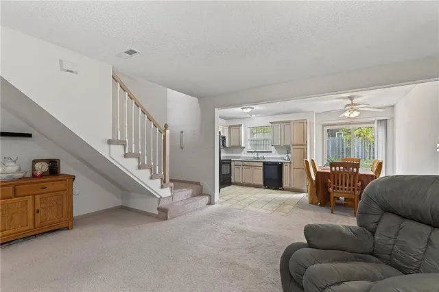 $169,995 | 1325 Southeast Lexington Avenue, Unit 134C, Lee's Summit, MO 64081