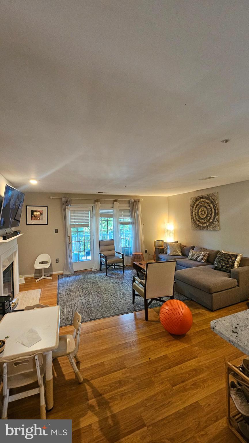 6103 Wigmore Lane, Unit H Alexandria, VA 22315 - Photo 5 of 19