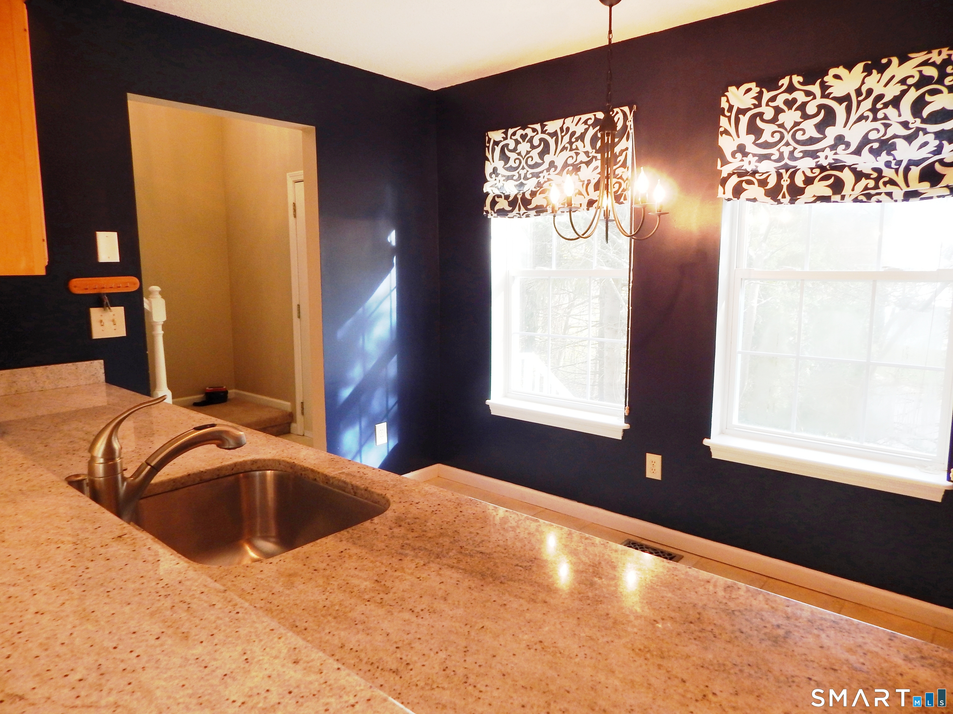 629 Danbury Road, Unit 40 Ridgefield, CT 06877 - Photo 3 of 16