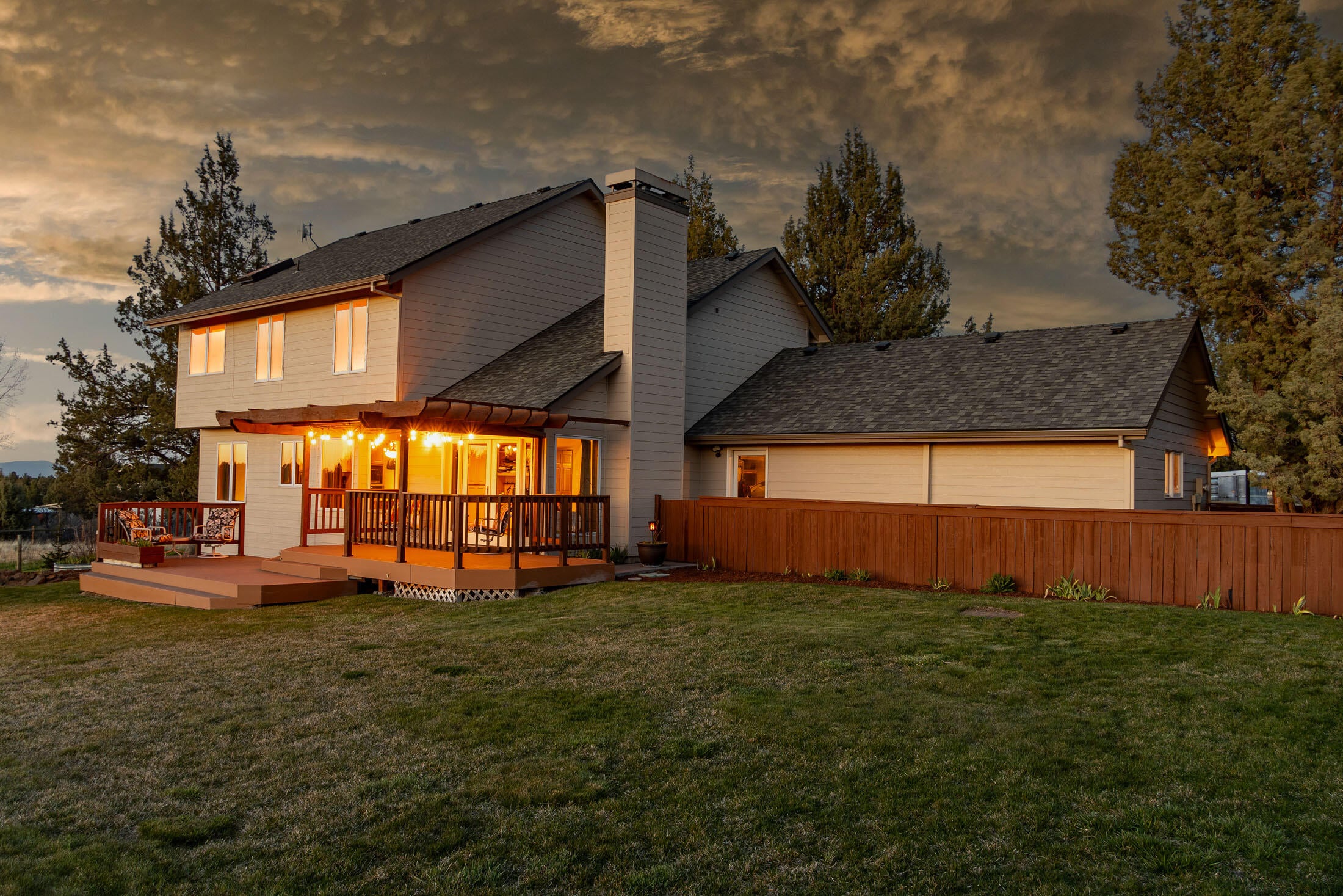 22390 McArdle Road Bend, OR 97702 - Photo 11 of 55 22390 McArdle Rd b_0329 copy