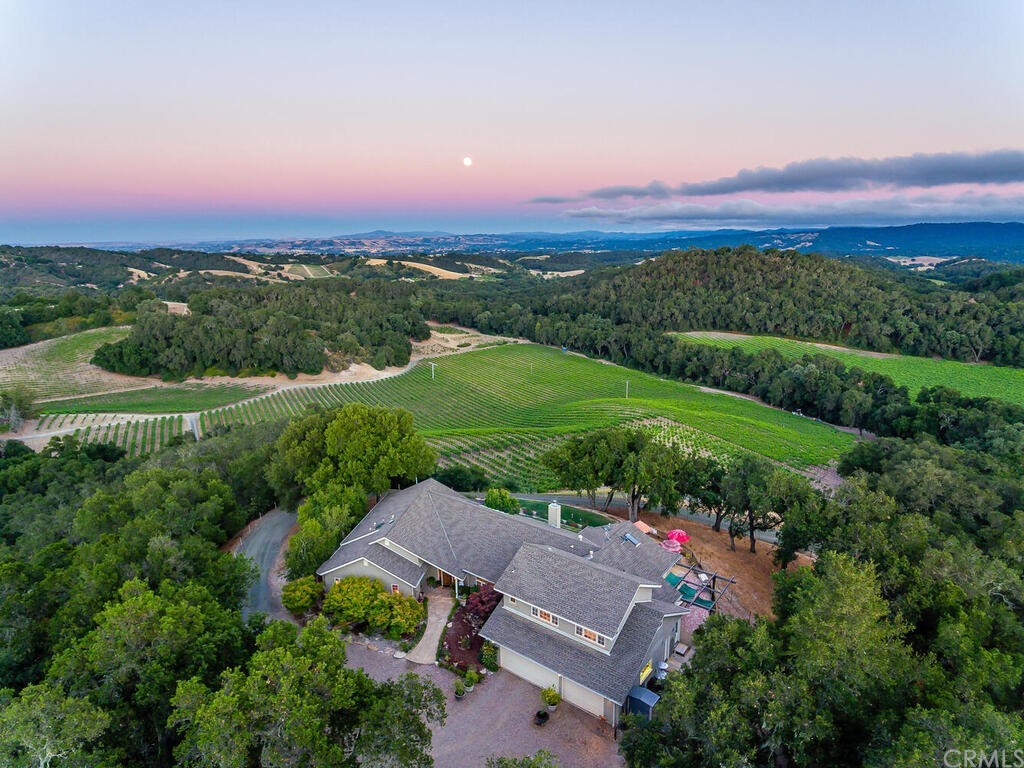 1965 Niderer Road Paso Robles, CA 93446 - Photo 1 of 1 Gallery Image 1