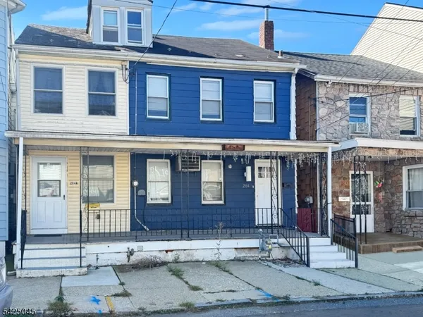 $220,000 | 204 Mercer Street, Phillipsburg, NJ 08865