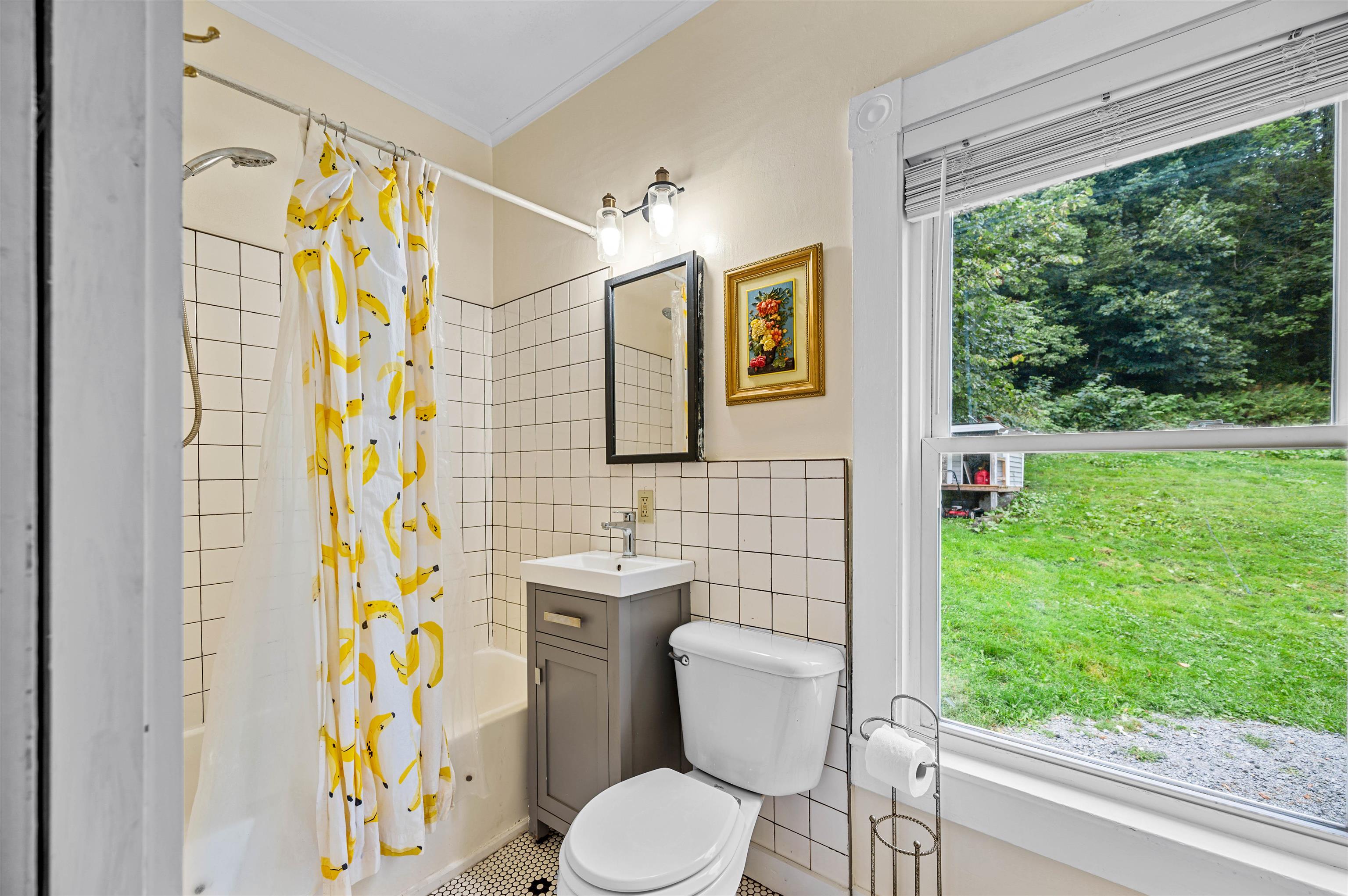 3 Thomas Street Barre, VT 05641 - Photo 26 of 39