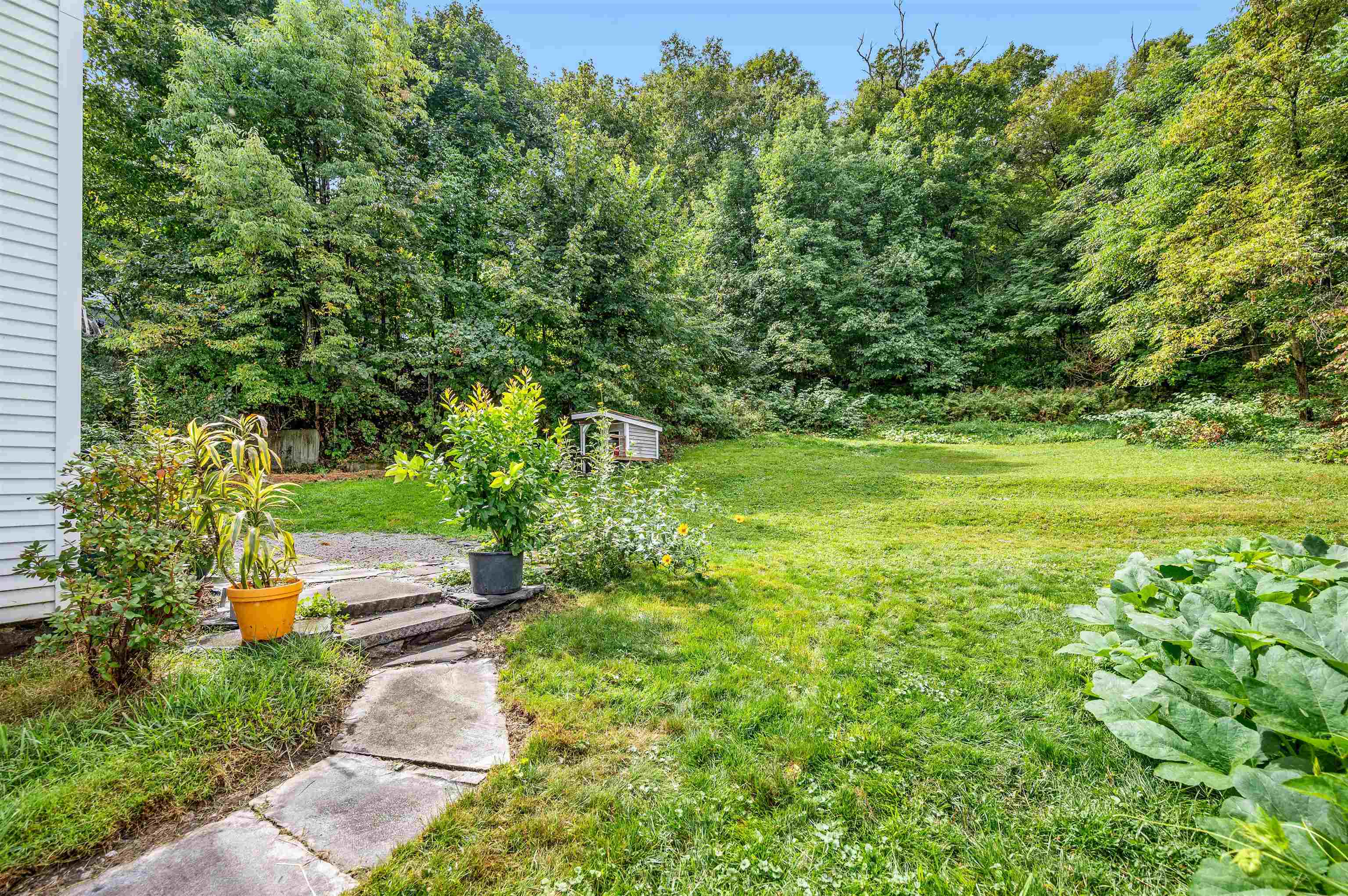 3 Thomas Street Barre, VT 05641 - Photo 10 of 39