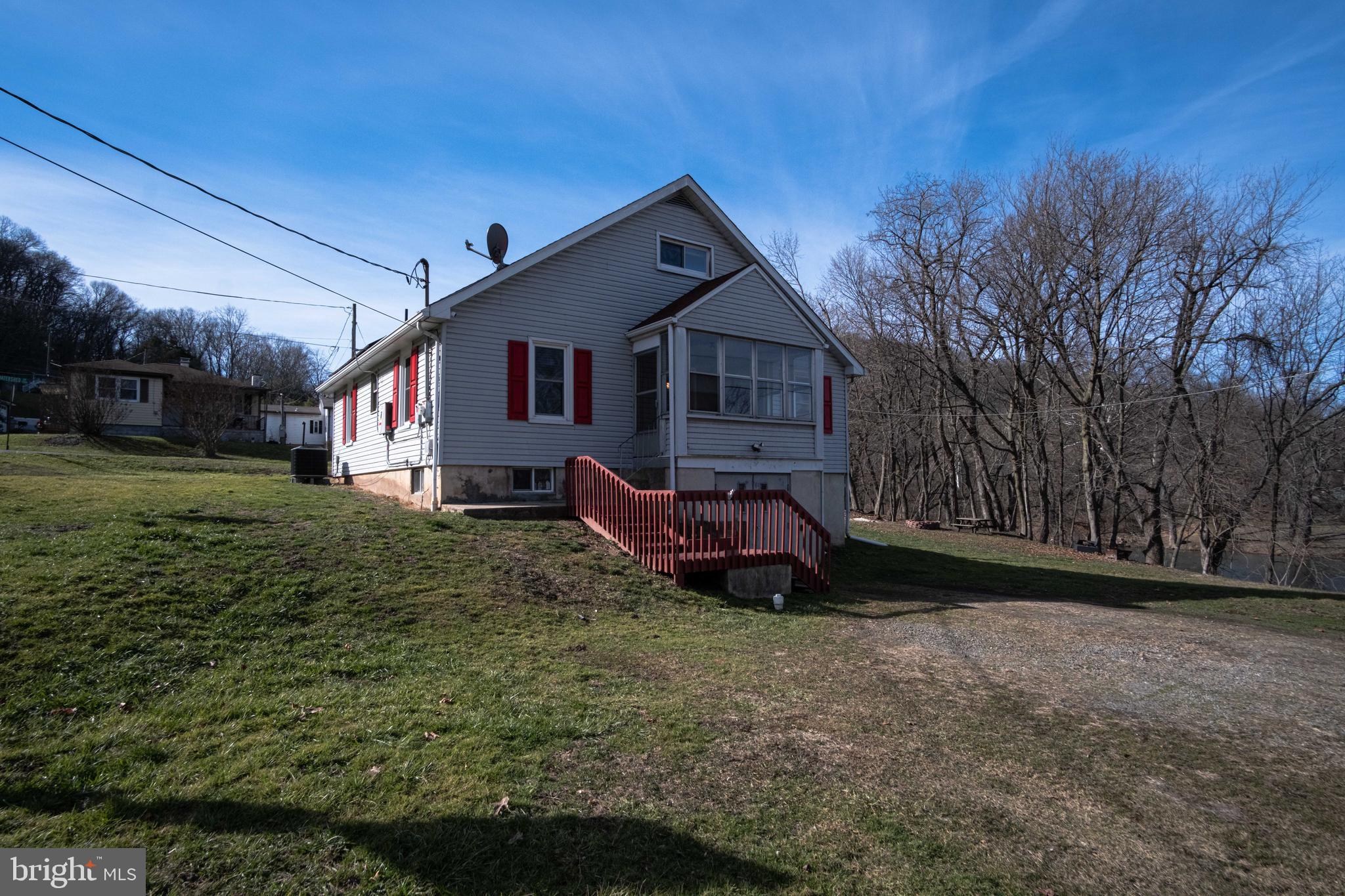 101 Inn Road Duncannon, PA 17020 - Photo 1 of 31 Gallery Image 1