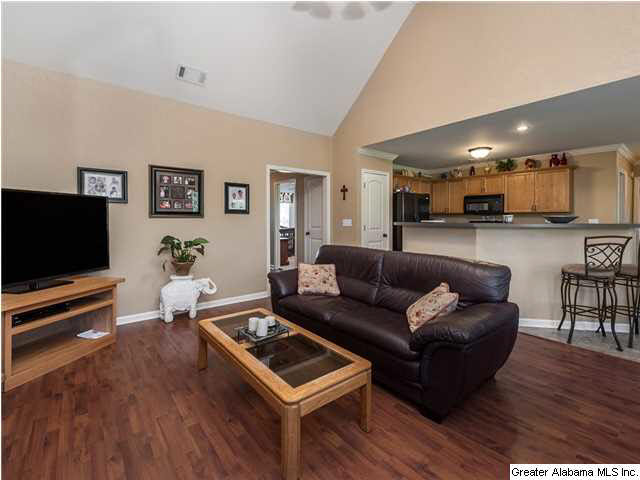 1036 Sunset Way Odenville, AL 35120 - Photo 4 of 27
