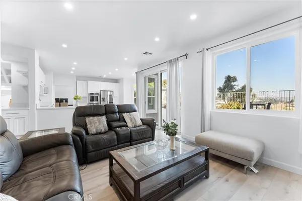$1,999,000 | 27088 Ironwood Drive, Laguna Hills, CA 92653