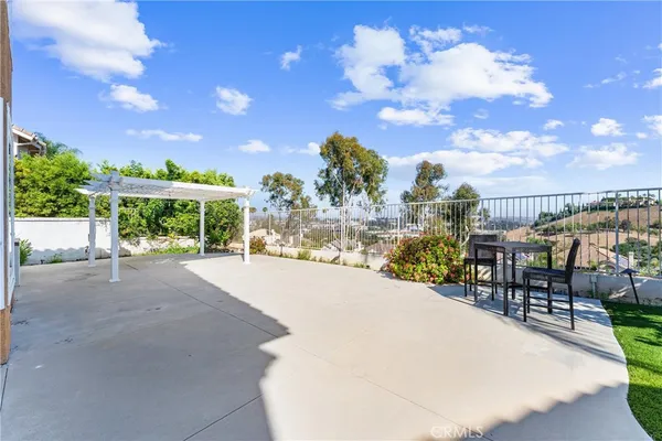 $1,999,000 | 27088 Ironwood Drive, Laguna Hills, CA 92653