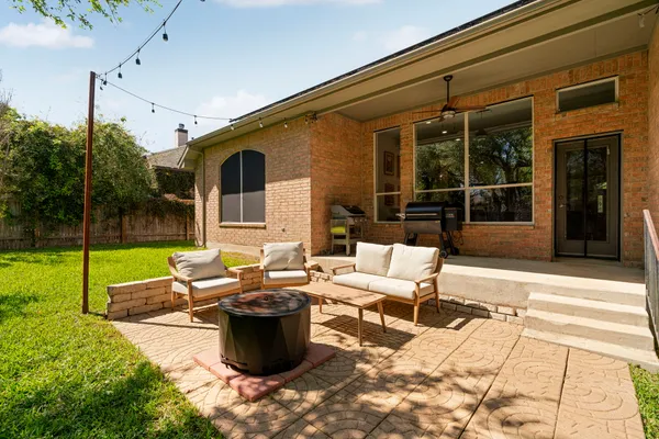 $875,000 | 11225 Maelin Drive, Austin, TX 78739