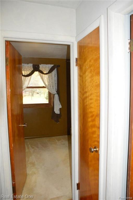 6600 Mayfair Road Utica, MI 48317 - Photo 18 of 47