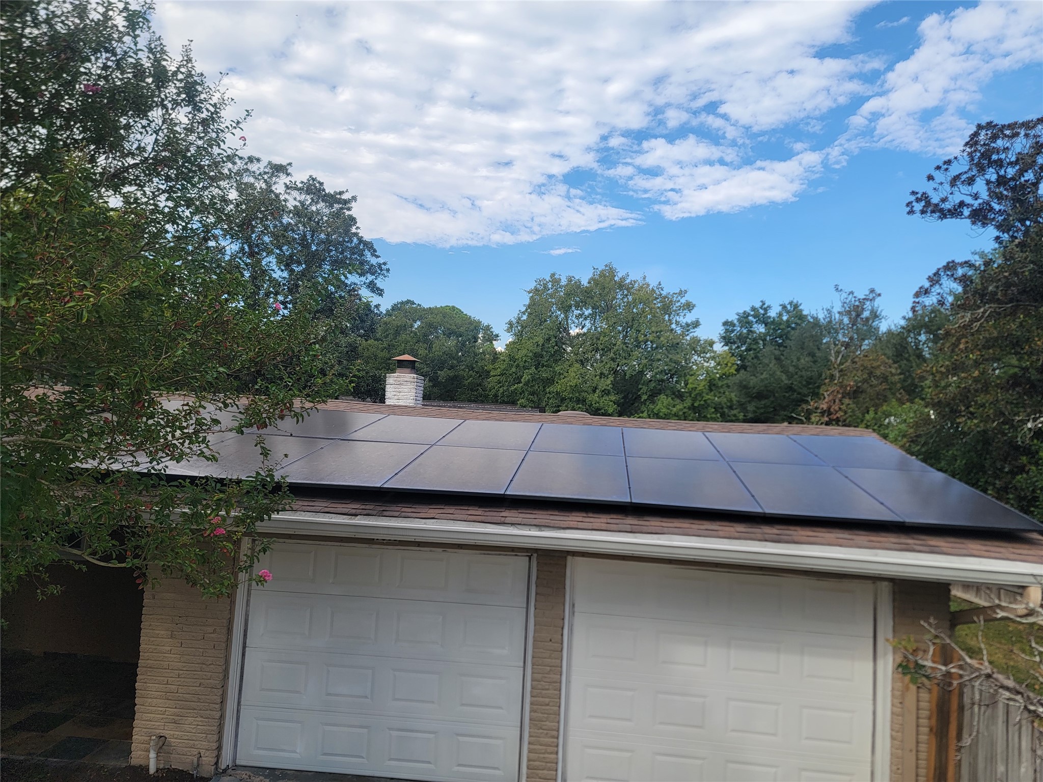 1615 Redway Lane Houston, TX 77062 - Photo 4 of 32 Solar panels