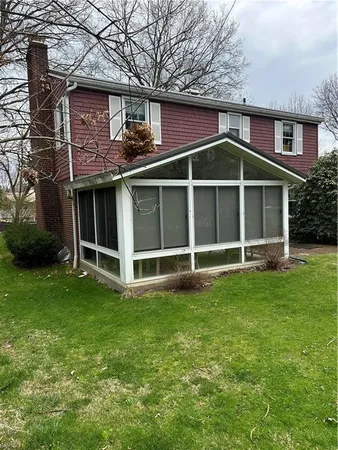 $569,900 | 725 12th Street, Oakmont, PA 15139