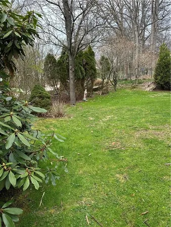 $569,900 | 725 12th Street, Oakmont, PA 15139