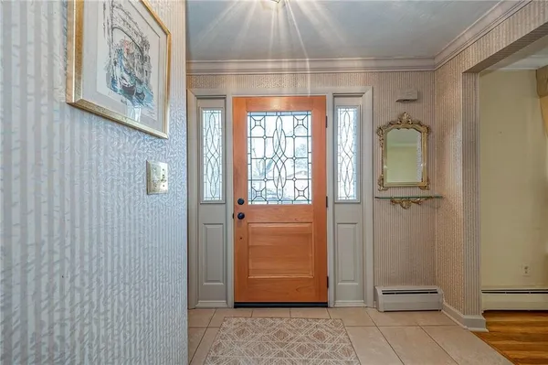 $569,900 | 725 12th Street, Oakmont, PA 15139