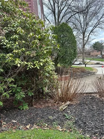 $569,900 | 725 12th Street, Oakmont, PA 15139