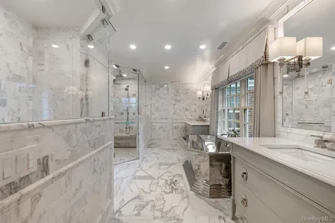 $5,995,000 | 8 Boxwood Lane, Rye, NY 10580