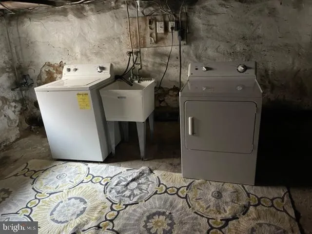 $1,800 | 2631 South Watts Street, Philadelphia, PA 19148