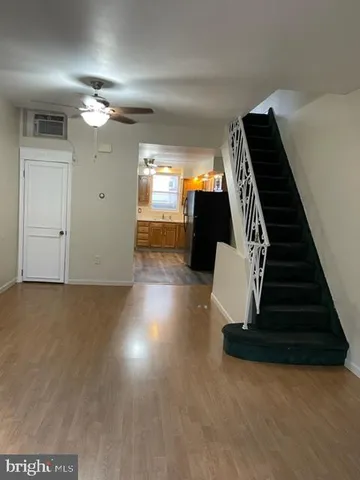 a view of entryway and hall