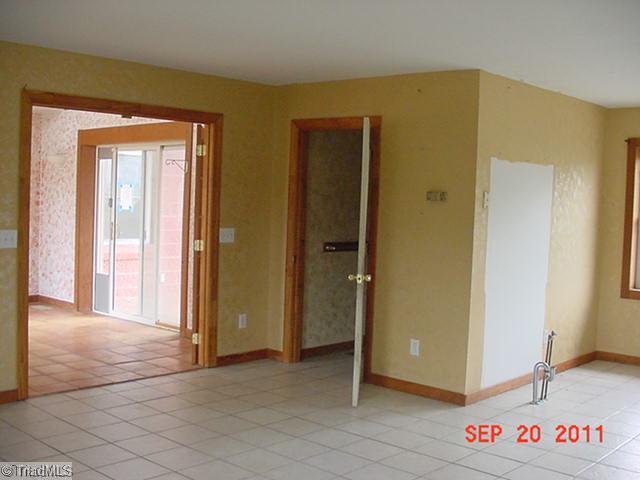 2319 Union Grove Road Lexington, NC 27295 - Photo 10 of 14 Other. Family room to thrird bathroom