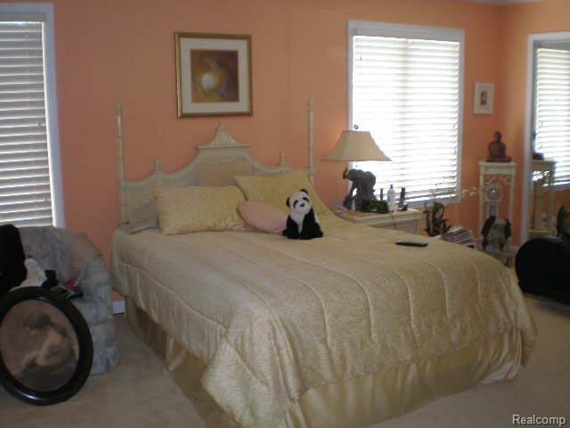 11410 Common Road Warren, MI 48093 - Photo 8 of 17 11-MBR-1.jpg