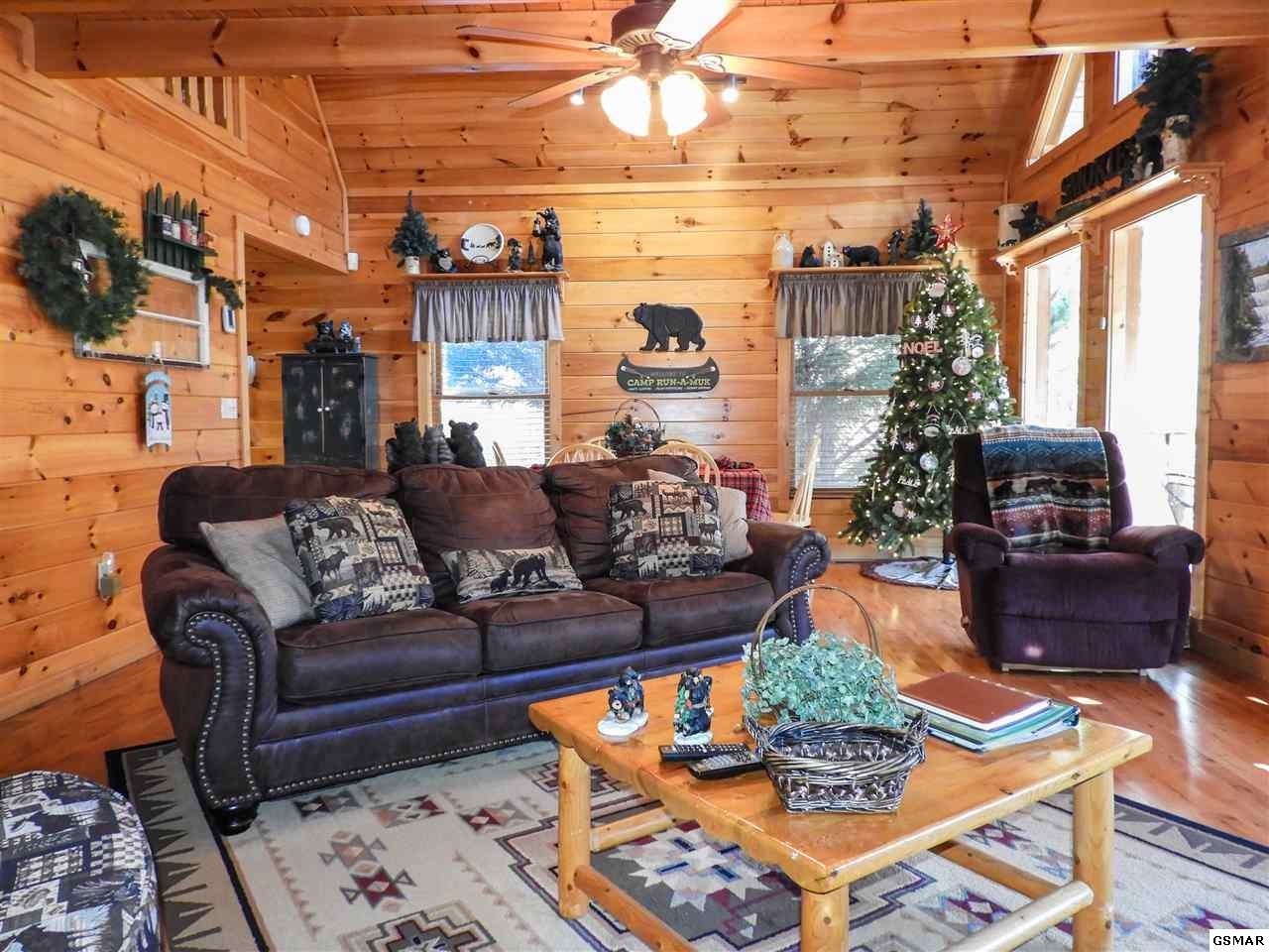 2039 Ridgecrest Loop Lane Sevierville, TN 37876 - Photo 9 of 35 Gallery Image 9