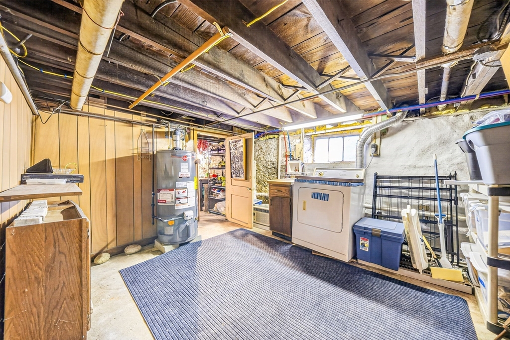 48 Edgecliff Road, Unit 1 Watertown, MA 02472 - Photo 20 of 26 Gallery Image 20