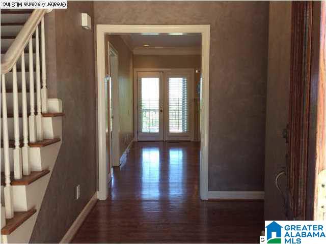 40 Shades Crest Road Birmingham, AL 35226 - Photo 5 of 32