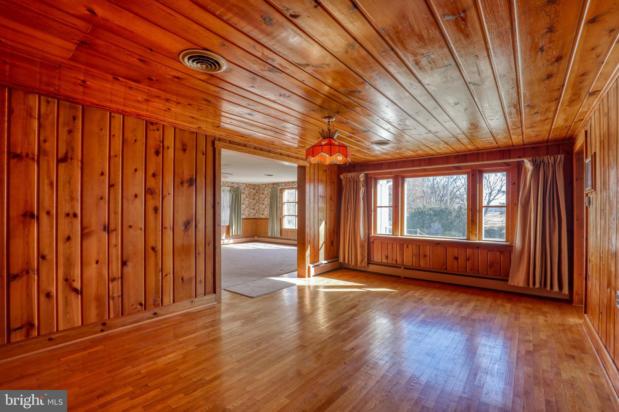 1009 Longmarsh Road Berryville, VA 22611 - Photo 21 of 32 Gallery Image 21