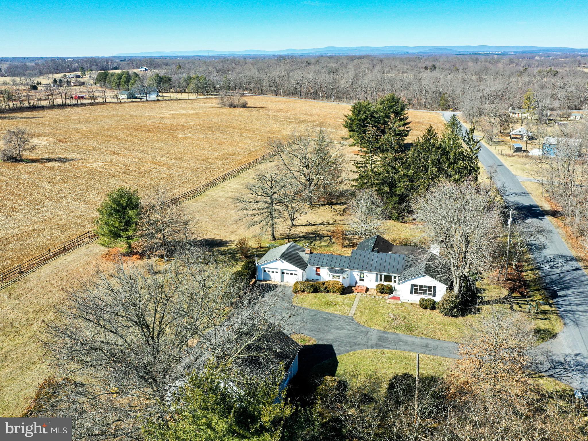 1009 Longmarsh Road Berryville, VA 22611 - Photo 9 of 32 Gallery Image 9