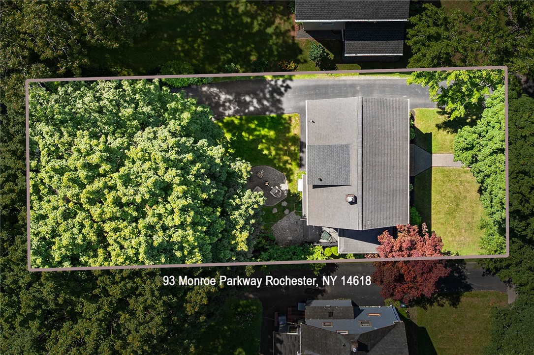 93 Monroe Parkway Rochester, NY 14618 - Photo 28 of 35 Gallery Image 28