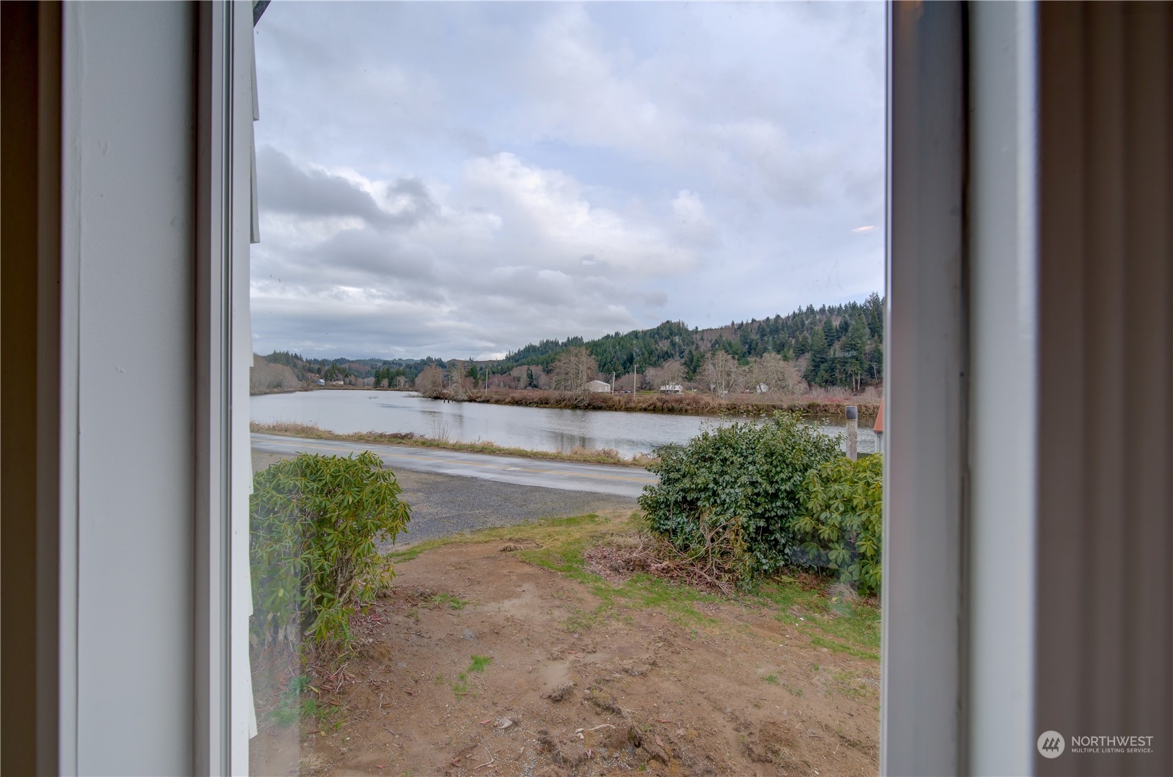 169 West Deep River Road Naselle, WA 98638 - Photo 6 of 35 Gallery Image 6