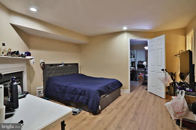 $3,650 | 4219 Upper Park Drive, Fairfax, VA 22030