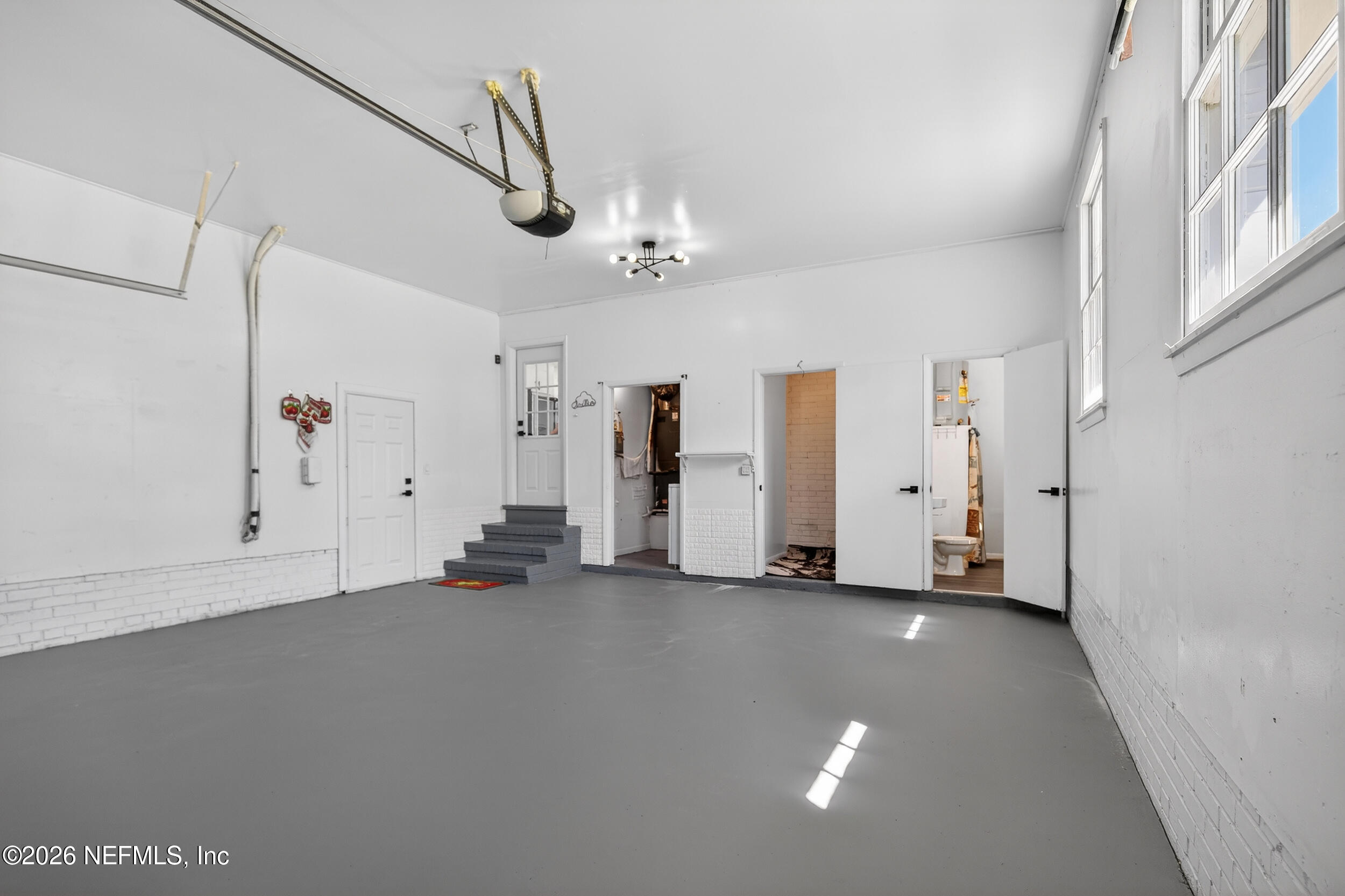 7915 Alderman Road Jacksonville, FL 32211 - Photo 36 of 75 ALDERMAN 39_garage 1