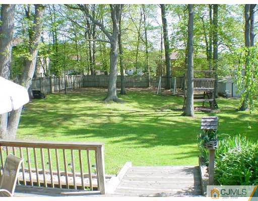 188 Parsonage Road Edison, NJ 08837 - Photo 9 of 10 Gallery Image 9