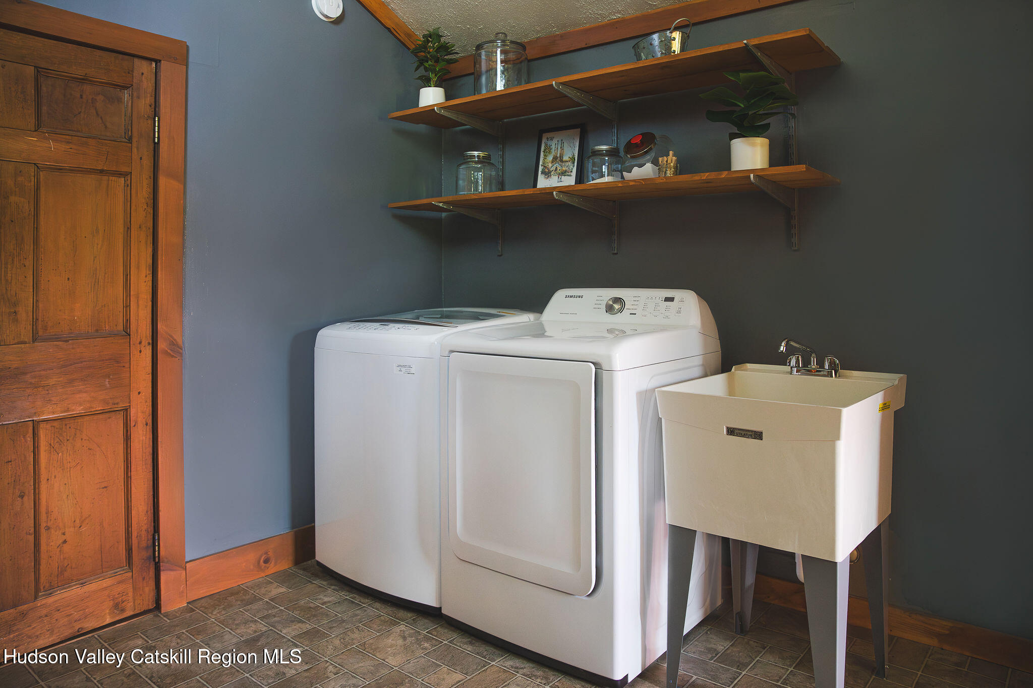 506 Cunningham Road Durham, NY 12422 - Photo 23 of 37 a utility room with dryer and washer