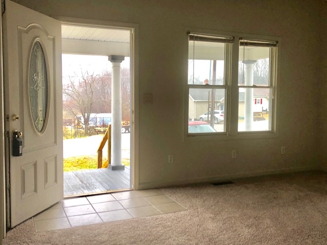 2717 West Mill Road Evansville, IN 47720 - Photo 4 of 12 Gallery Image 4